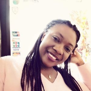 Meet your Posher, Daphney